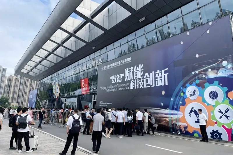 Wuhan Machine Tool Exhibition | Take you straight to the exciting event of the Giant High Precision Machine Exhibition!